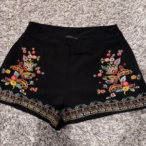 Embroidery Short
